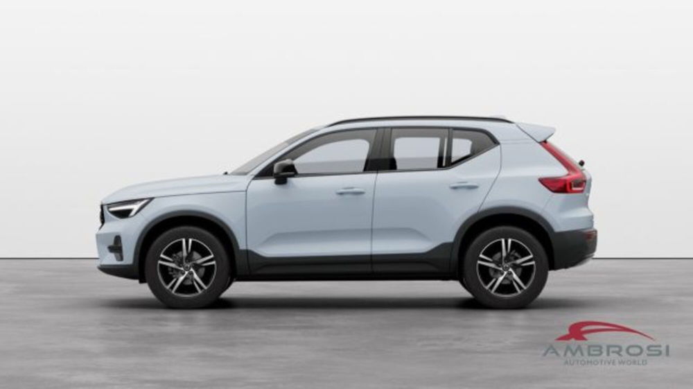 Volvo XC40 nuova a Perugia (2)