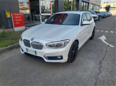 BMW Serie 1 118i Advantage 136cv del 2019 usata a Reggio nell'Emilia