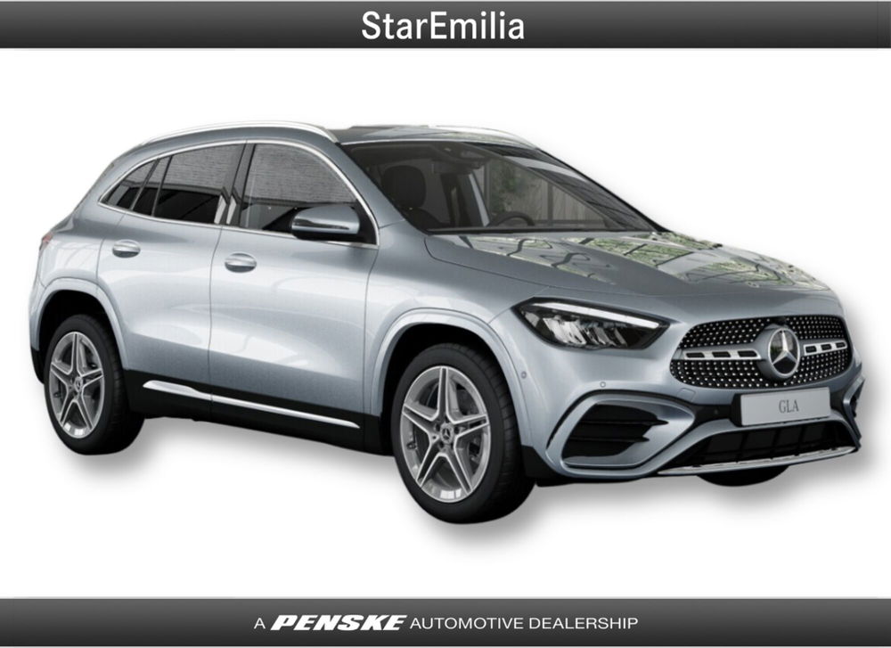 Mercedes-Benz GLA SUV nuova a Ferrara