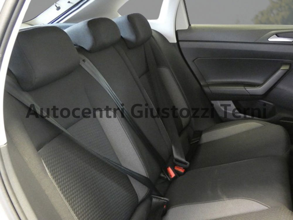 Volkswagen Taigo usata a Terni (9)