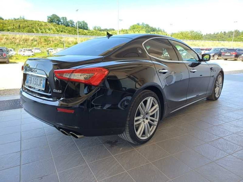 Maserati Ghibli usata a Asti (3)