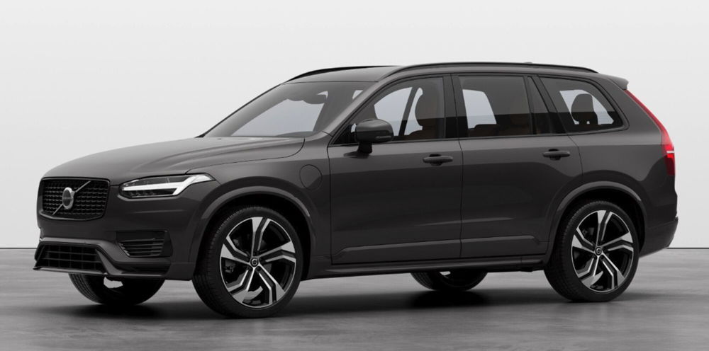 Volvo XC90 nuova a Parma