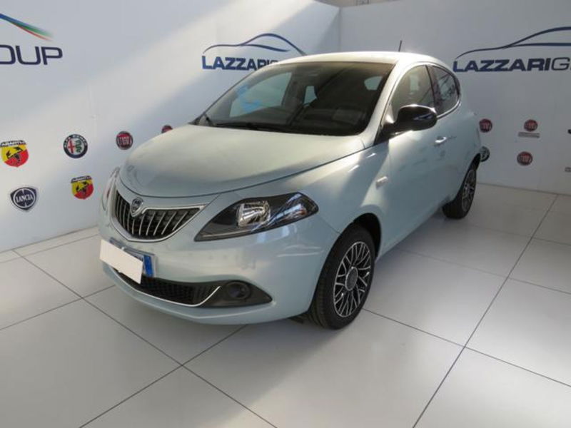 Lancia Ypsilon 1.0 FireFly 5 porte S&S Hybrid Platino nuova a Lodi