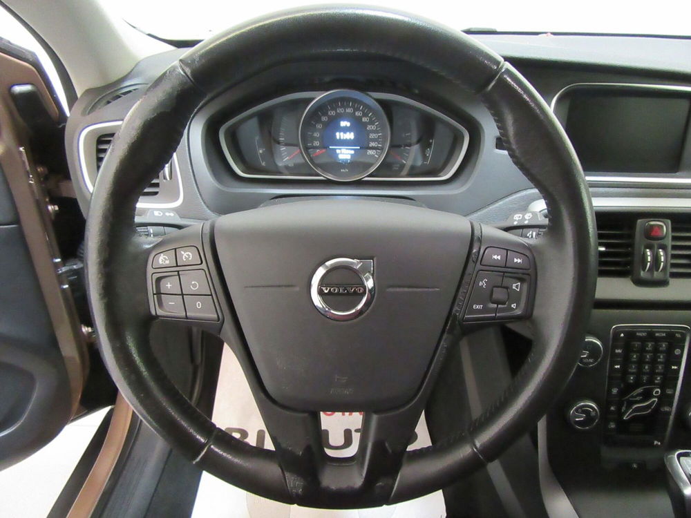 Volvo V40 Cross Country usata a Firenze (10)