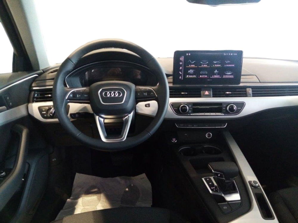 Audi A4 nuova a Bari (3)