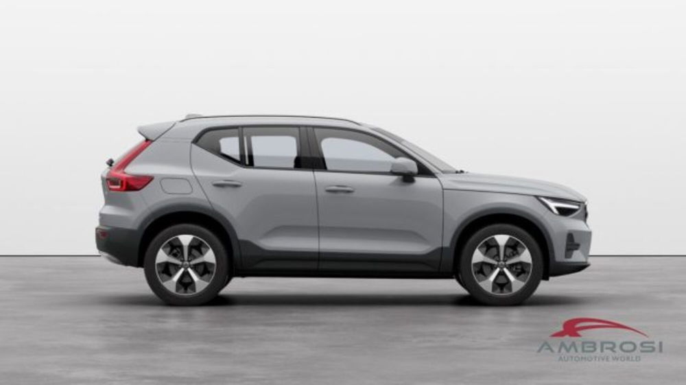 Volvo XC40 nuova a Perugia (3)