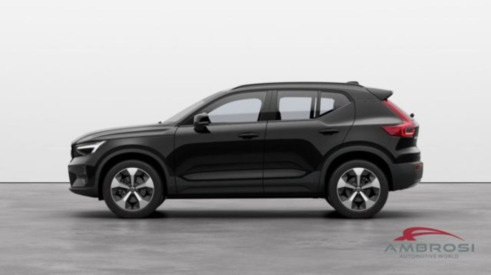 Volvo XC40 nuova a Perugia (3)