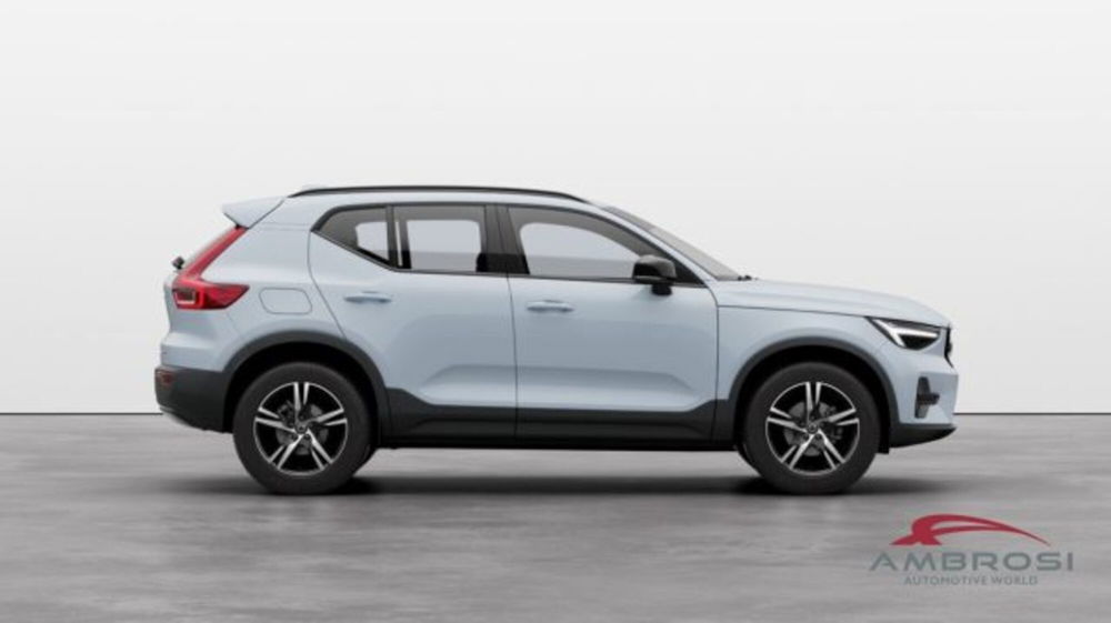 Volvo XC40 nuova a Perugia (3)