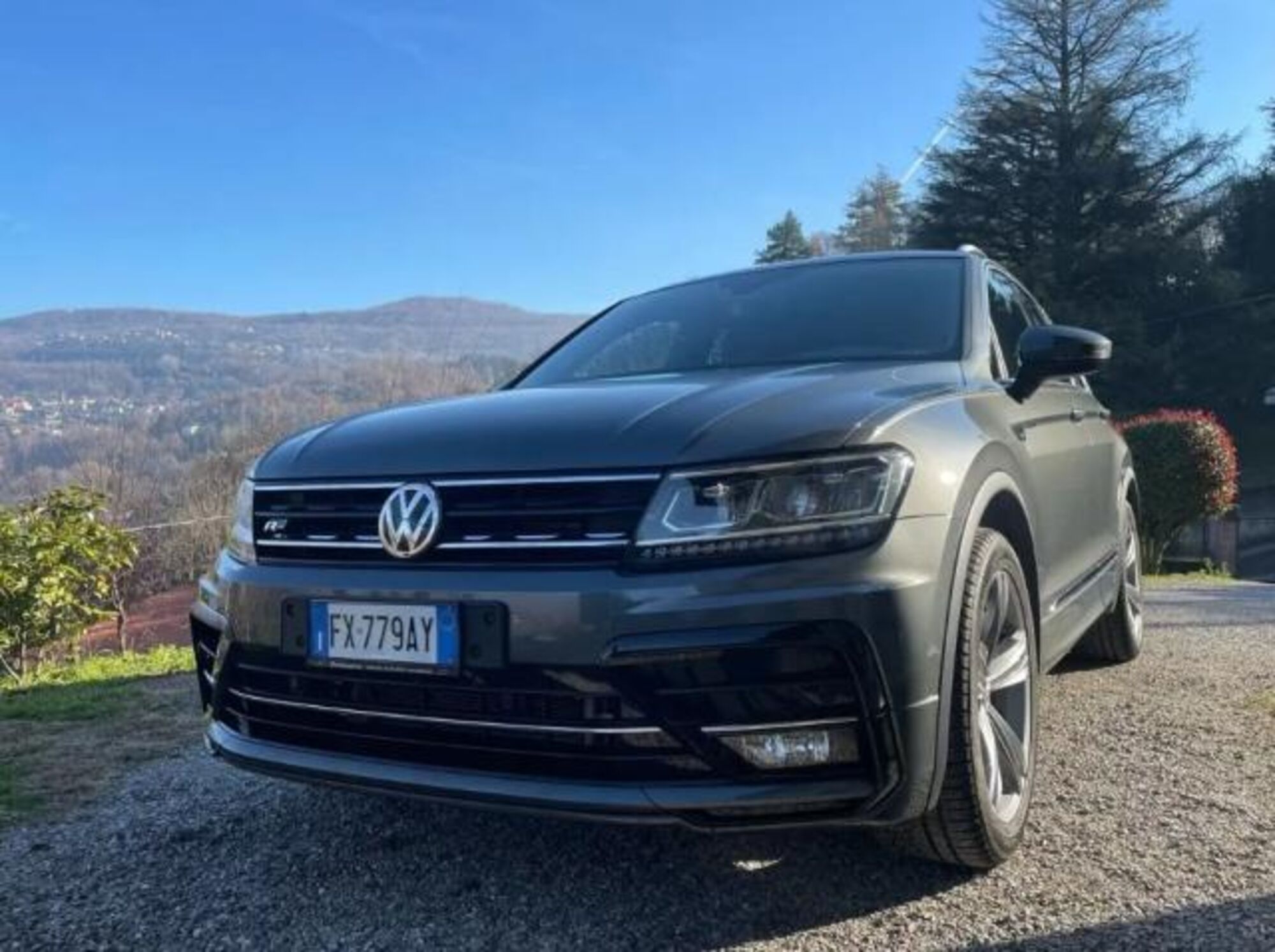 Volkswagen Tiguan 1.5 TSI 150 CV DSG ACT R-Line del 2019 usata a Eupilio