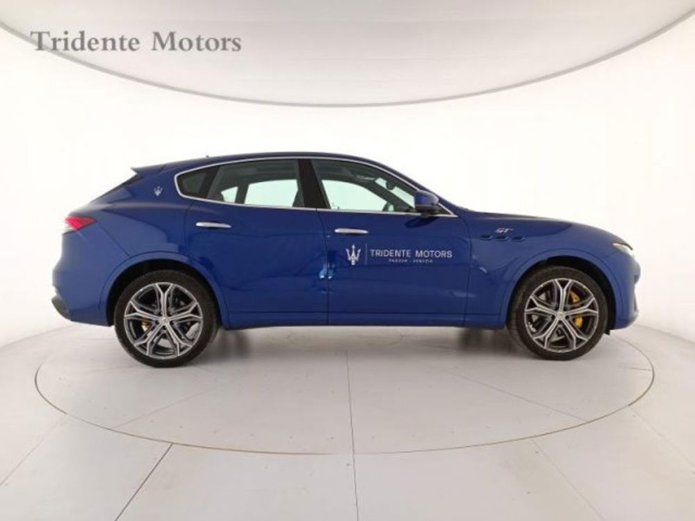 Maserati Levante usata a Padova (2)