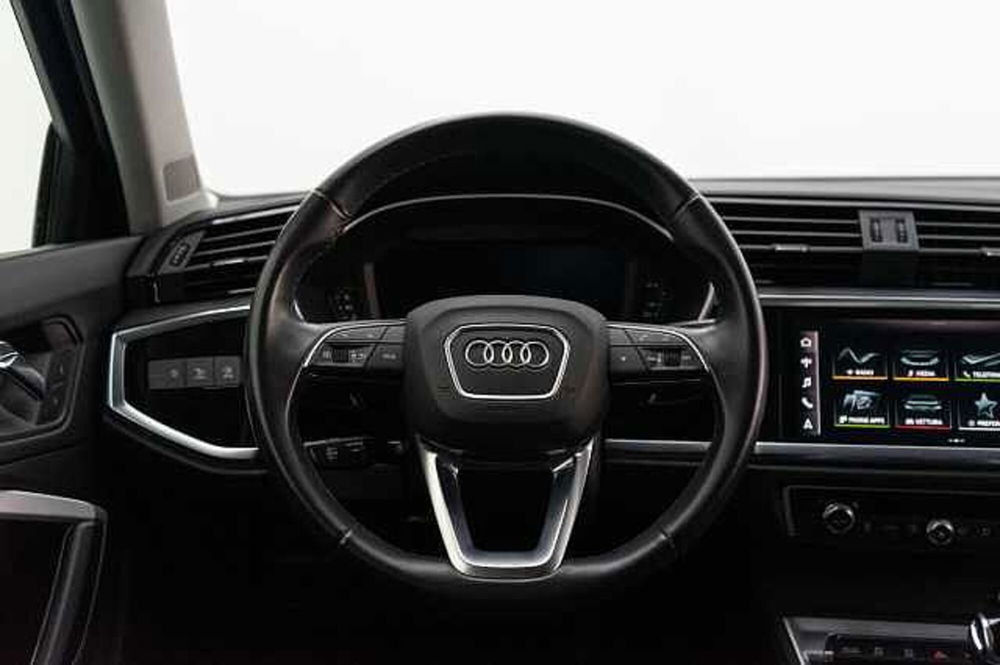 Audi Q3 Sportback usata a Varese (11)