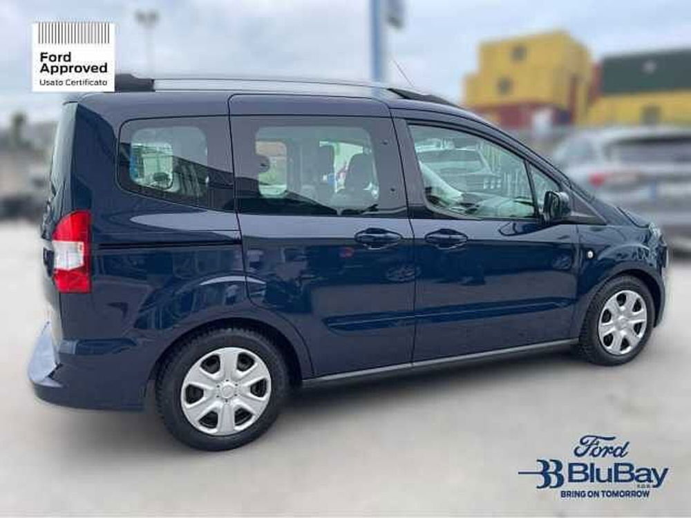 Ford Tourneo Courier usata a Livorno (4)