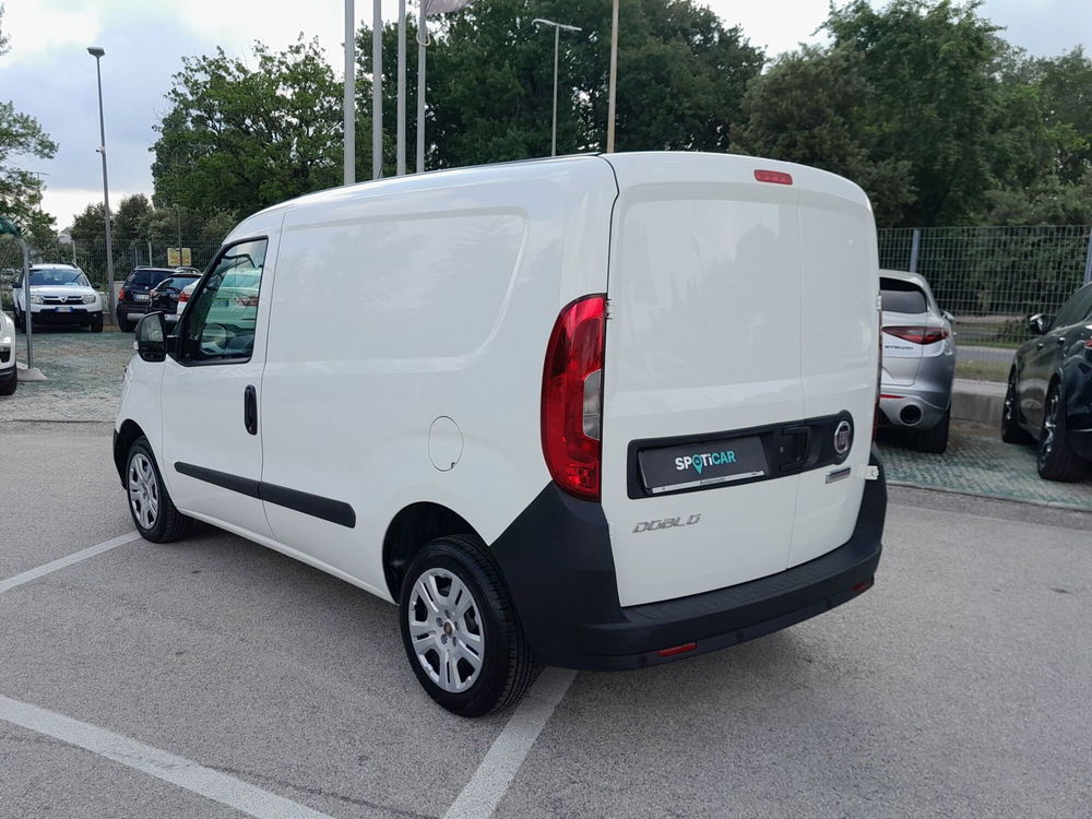 Fiat Doblò Furgone usata a Ancona (7)