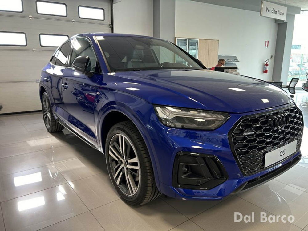 Audi Q5 Sportback nuova a Verona (3)