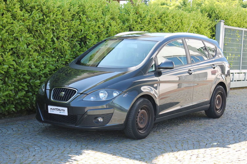 SEAT Altea XL 2.0 TDI CR DPF Style del 2010 usata a Cuneo