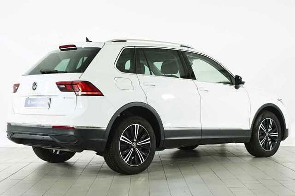 Volkswagen Tiguan usata a Como (4)