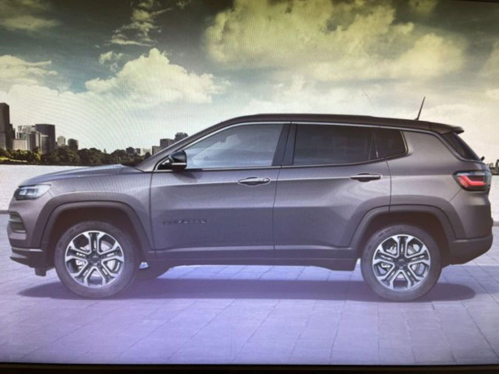 Jeep Compass nuova a Palermo (6)