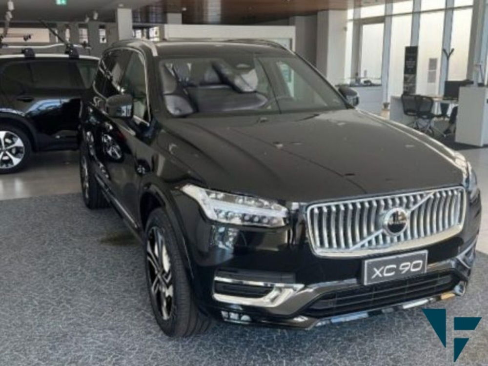 Volvo XC90 nuova a Udine (3)