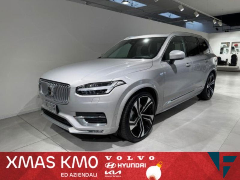 Volvo XC90 B5 (d) AWD automatico 7 posti Ultimate Bright nuova a Tavagnacco