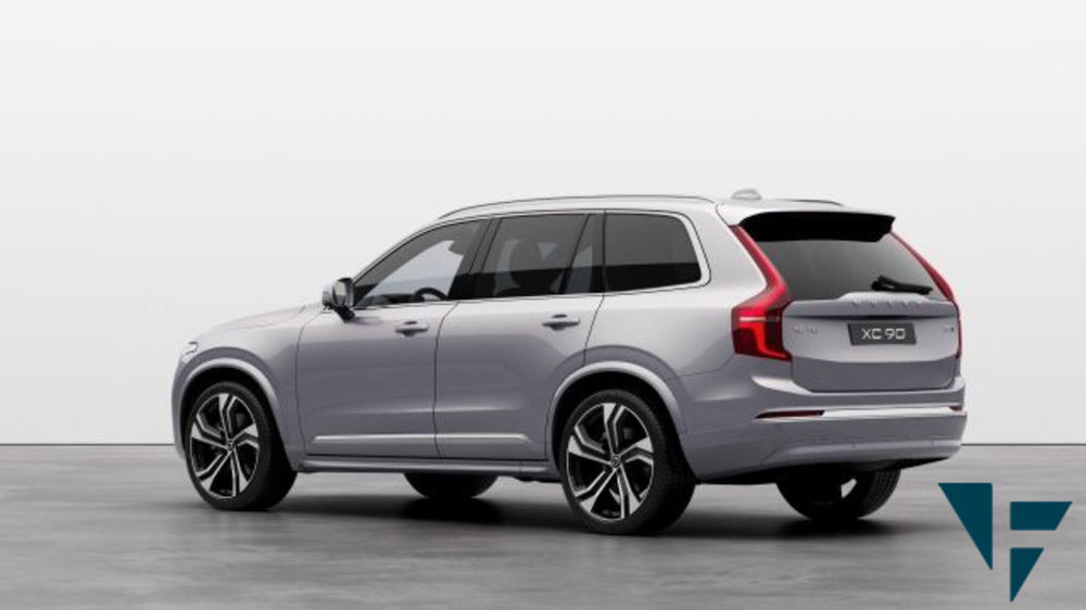 Volvo XC90 nuova a Udine (5)