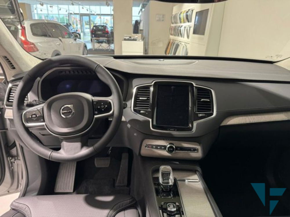 Volvo XC90 nuova a Udine (9)