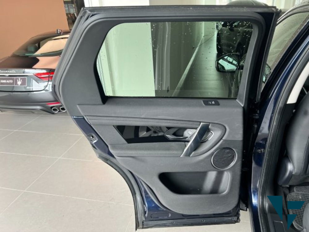 Land Rover Discovery Sport usata a Udine (19)