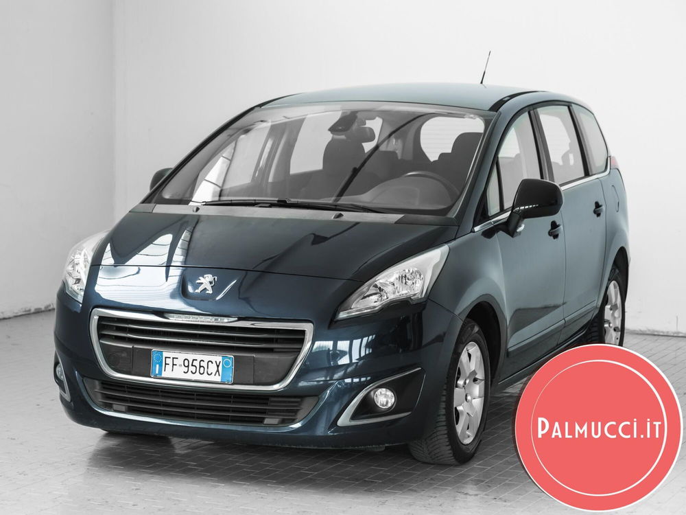 Peugeot 5008 usata a Prato