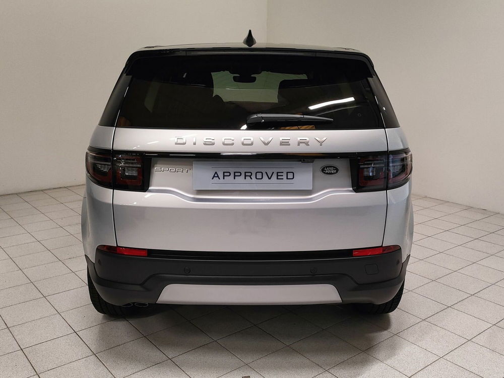 Land Rover Discovery Sport usata a Novara (7)