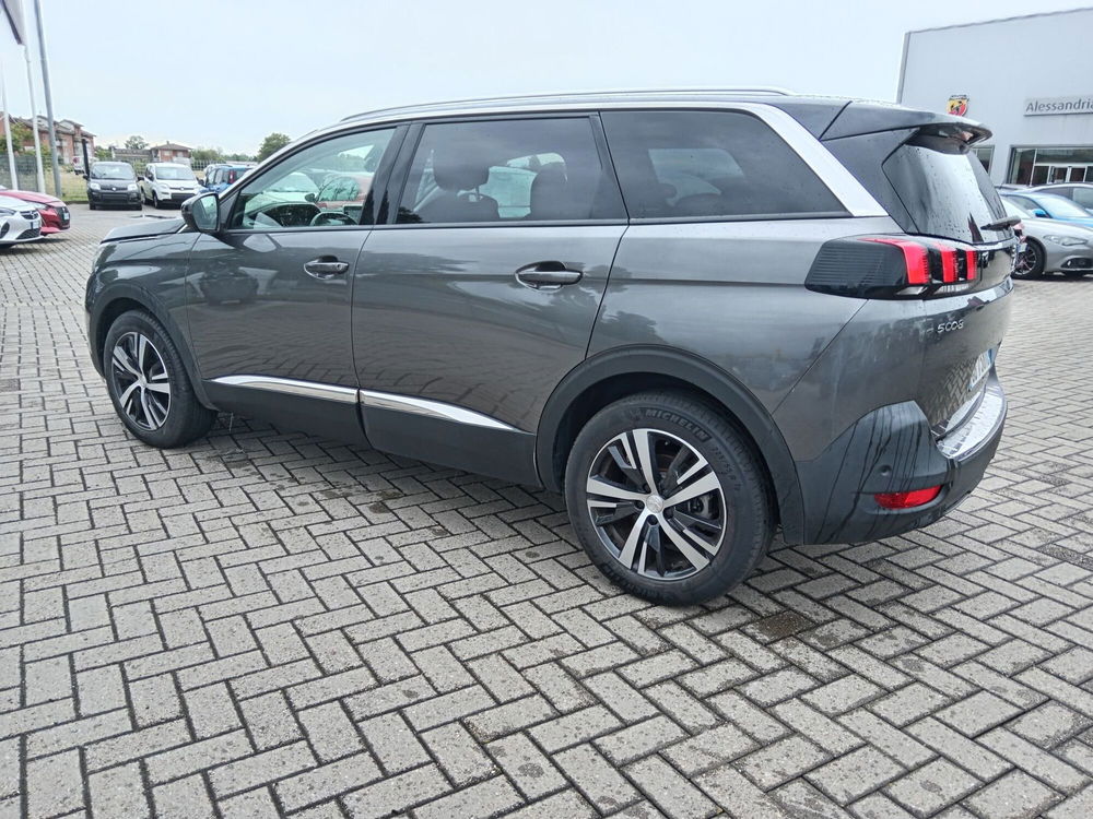 Peugeot 5008 usata a Alessandria (7)