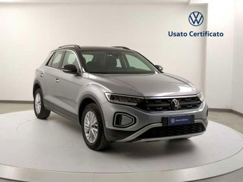 Volkswagen T-Roc 2.0 TDI SCR Advanced BlueMotion Technology del 2023 usata a Pratola Serra