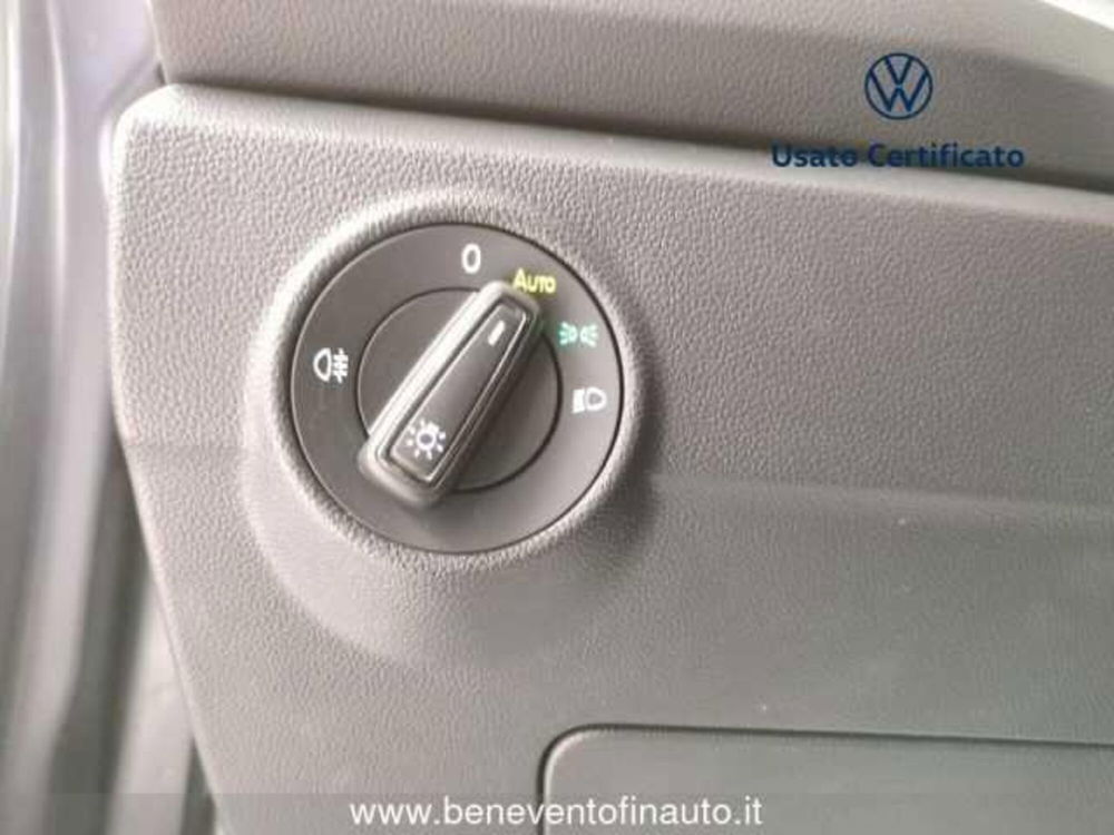 Volkswagen T-Roc usata a Avellino (15)