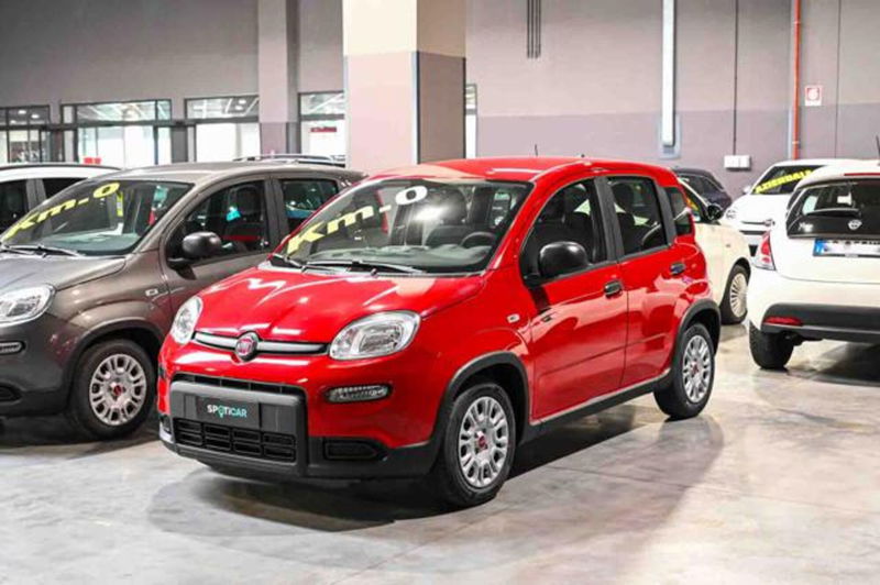 Fiat Panda 1.0 firefly hybrid s&amp;s 70cv 5p.ti nuova a Pianezza