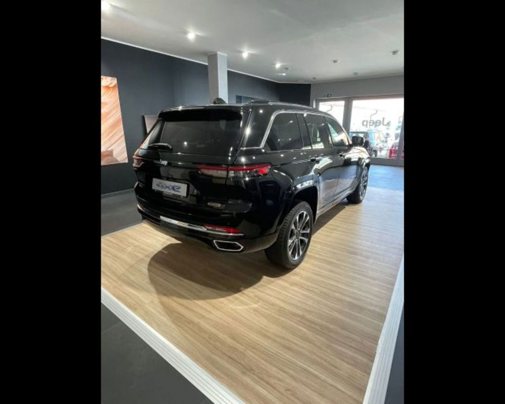 Jeep Grand Cherokee nuova a Alessandria (8)