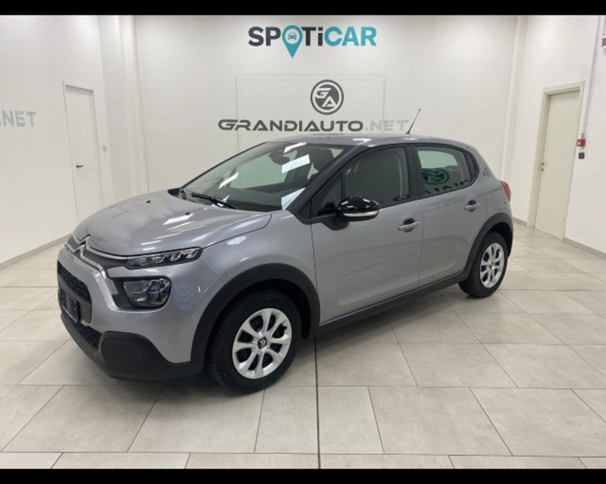 Citroen C3 1.2 puretech You s&amp;s 83cv neopatentati nuova a Alessandria