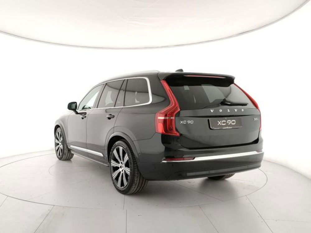 Volvo XC90 nuova a Modena (3)