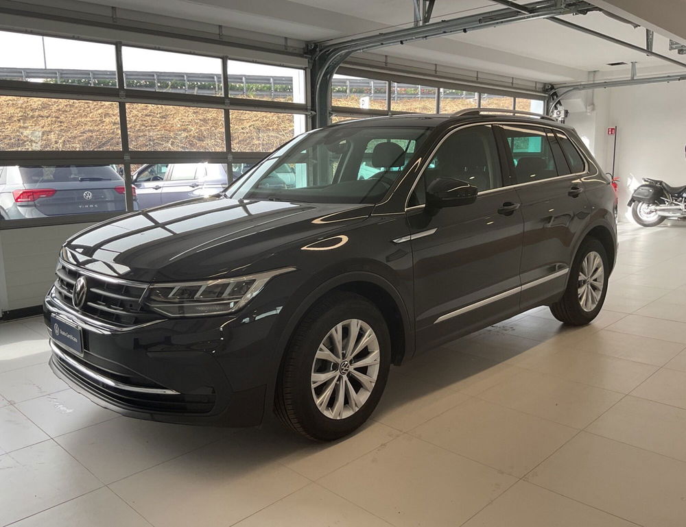 Volkswagen Tiguan usata a Salerno