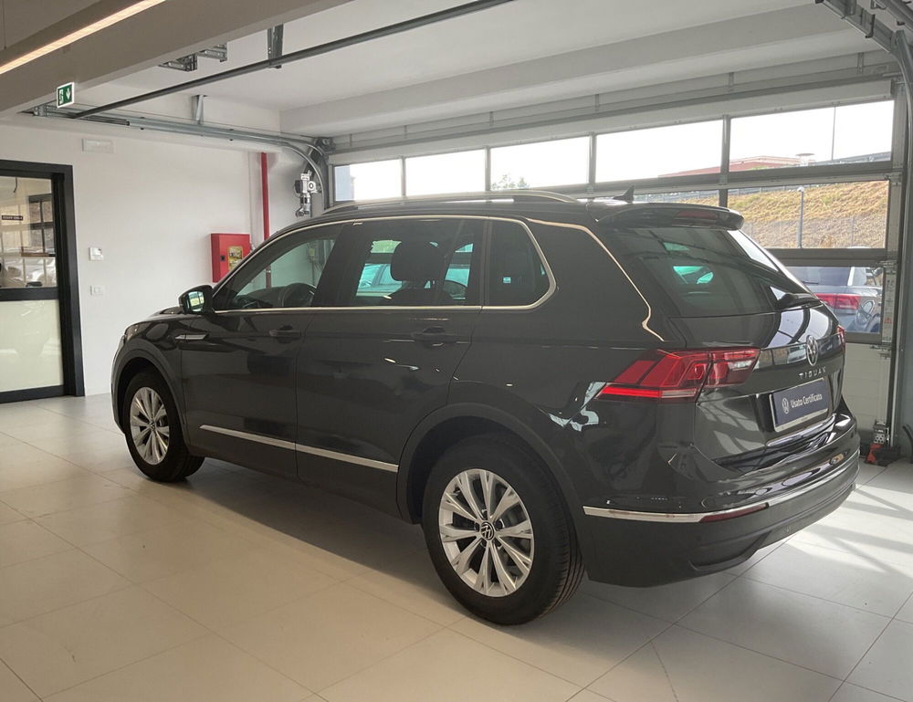 Volkswagen Tiguan usata a Salerno (6)