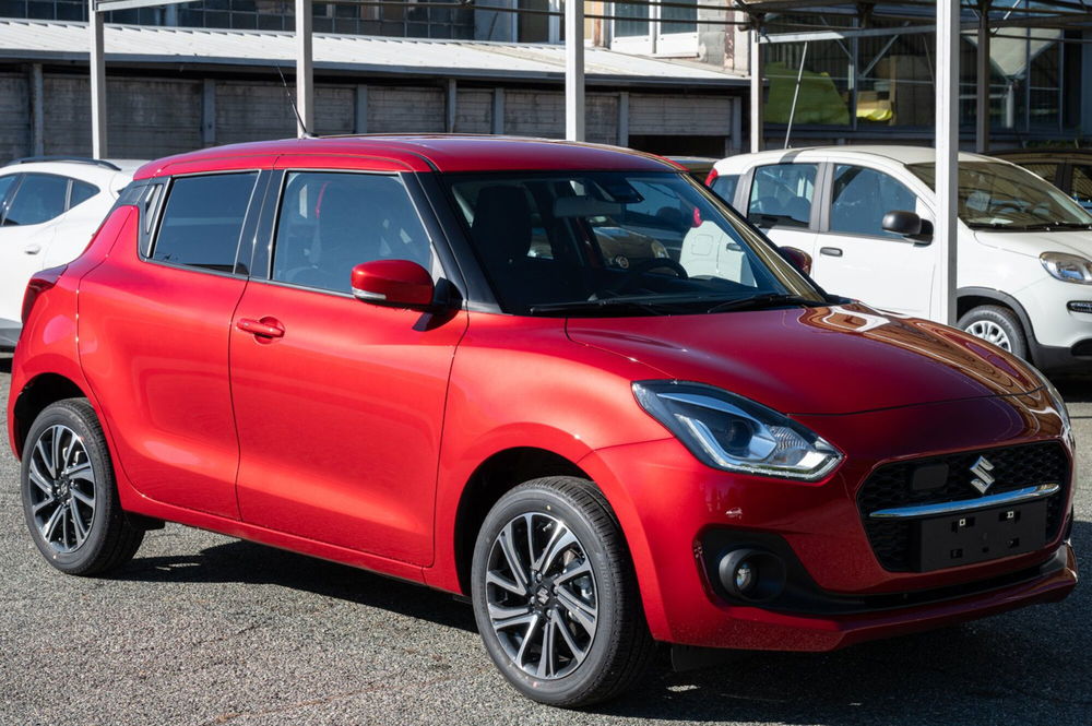 Suzuki Swift nuova a Torino (3)