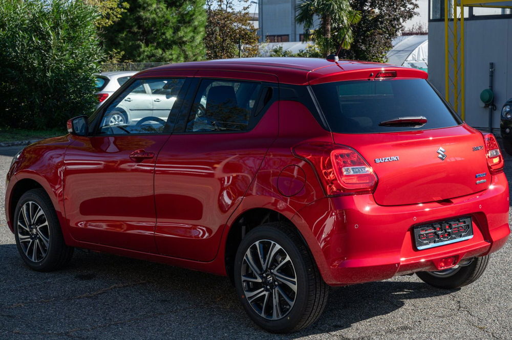 Suzuki Swift nuova a Torino (6)