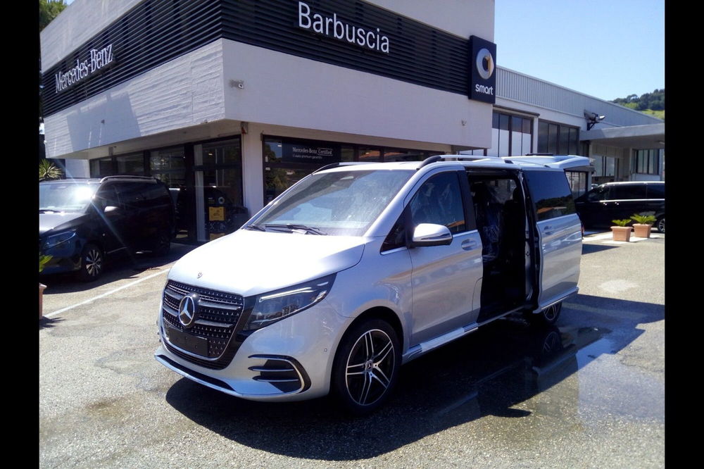 Mercedes-Benz Classe V nuova a Pescara (5)