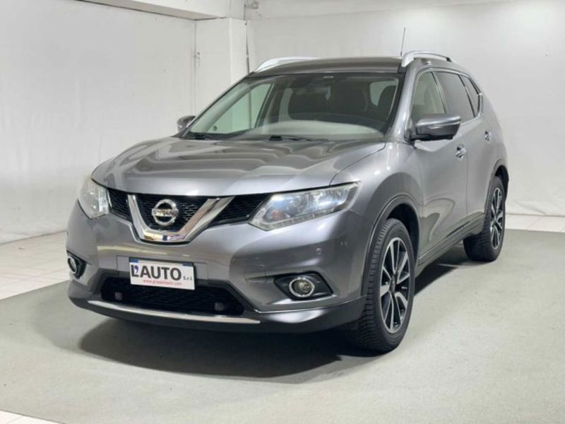 Nissan X-Trail 1.6 dCi 4WD Acenta  del 2015 usata a Caspoggio