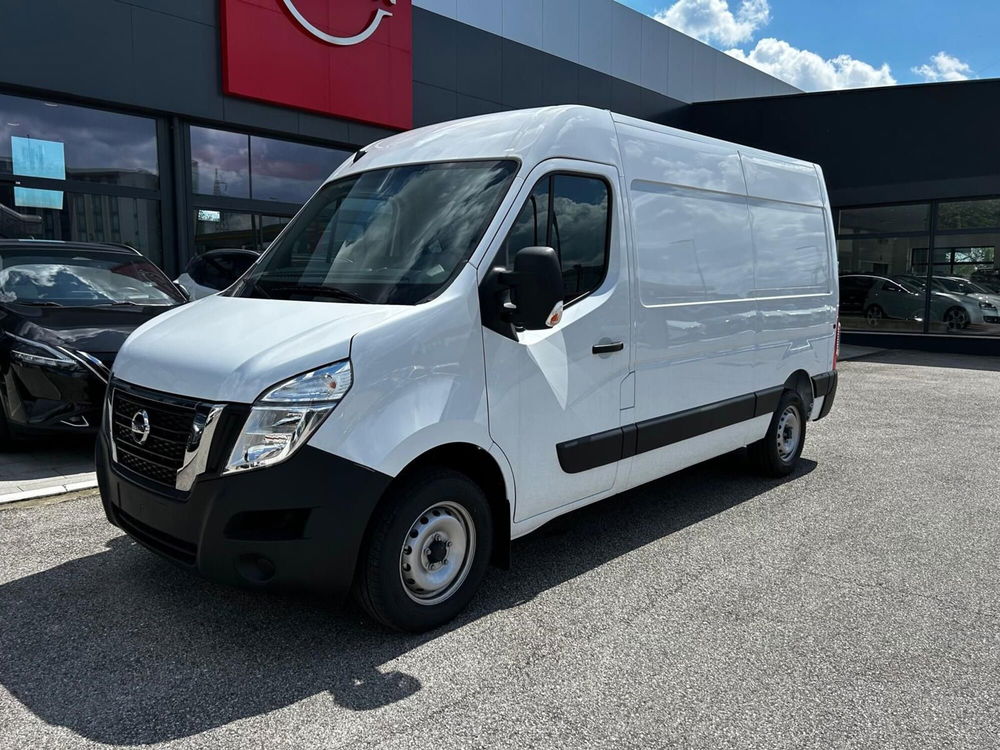 Nissan Interstar Furgone nuova a Venezia