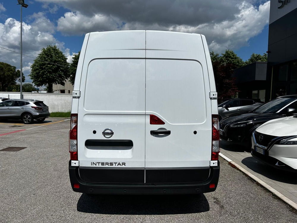 Nissan Interstar Furgone nuova a Venezia (6)