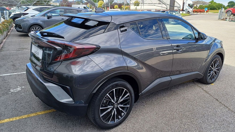 Toyota Toyota C-HR usata a Padova (5)