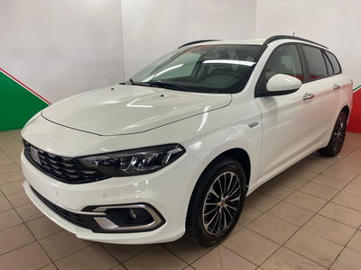 Fiat Tipo Station Wagon Tipo SW 1.6 mjt Cross s&amp;s 130cv nuova a Terranuova Bracciolini