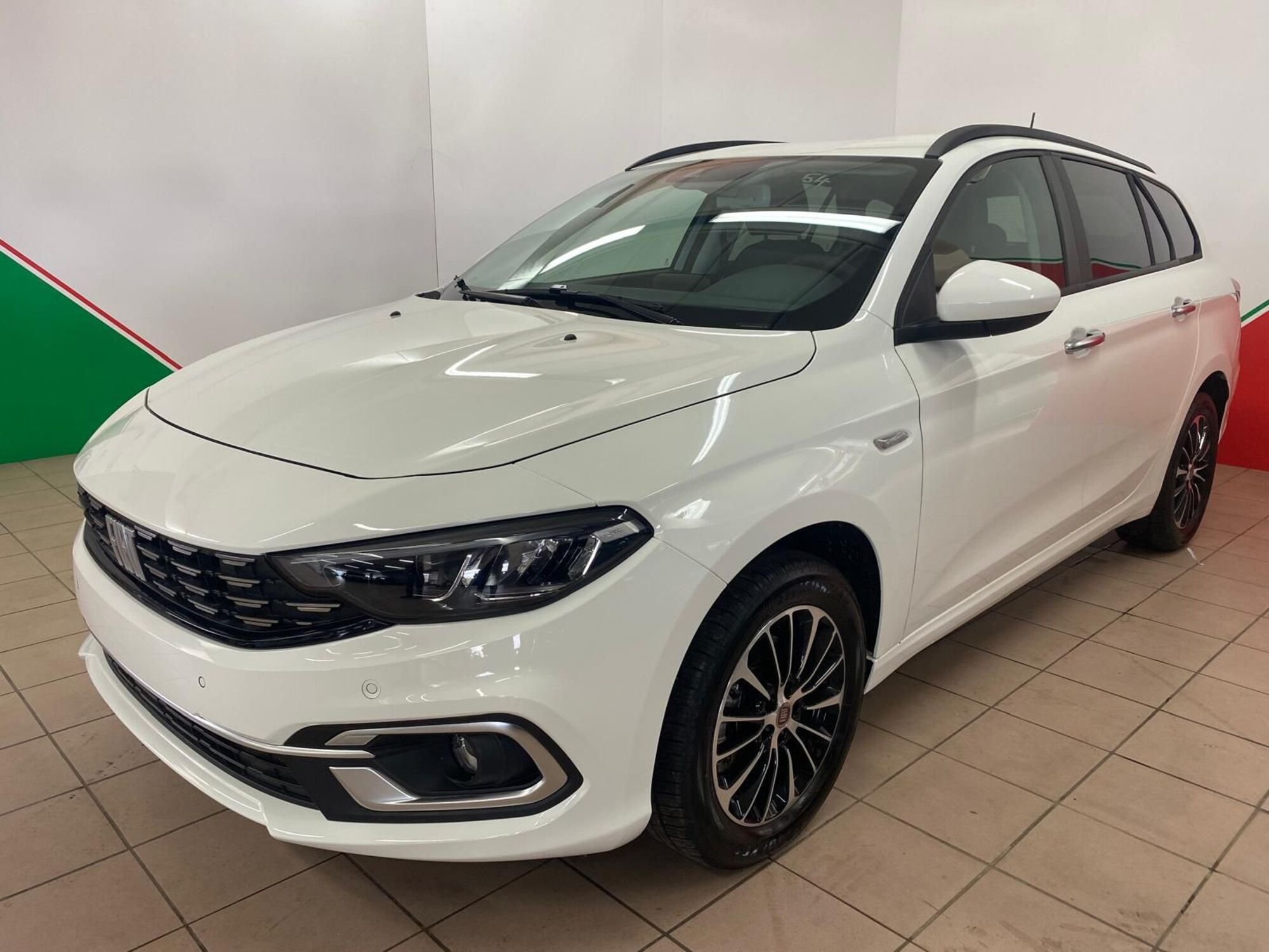 Fiat Tipo Station Wagon Tipo 1.6 Mjt S&amp;S SW Business nuova a Terranuova Bracciolini