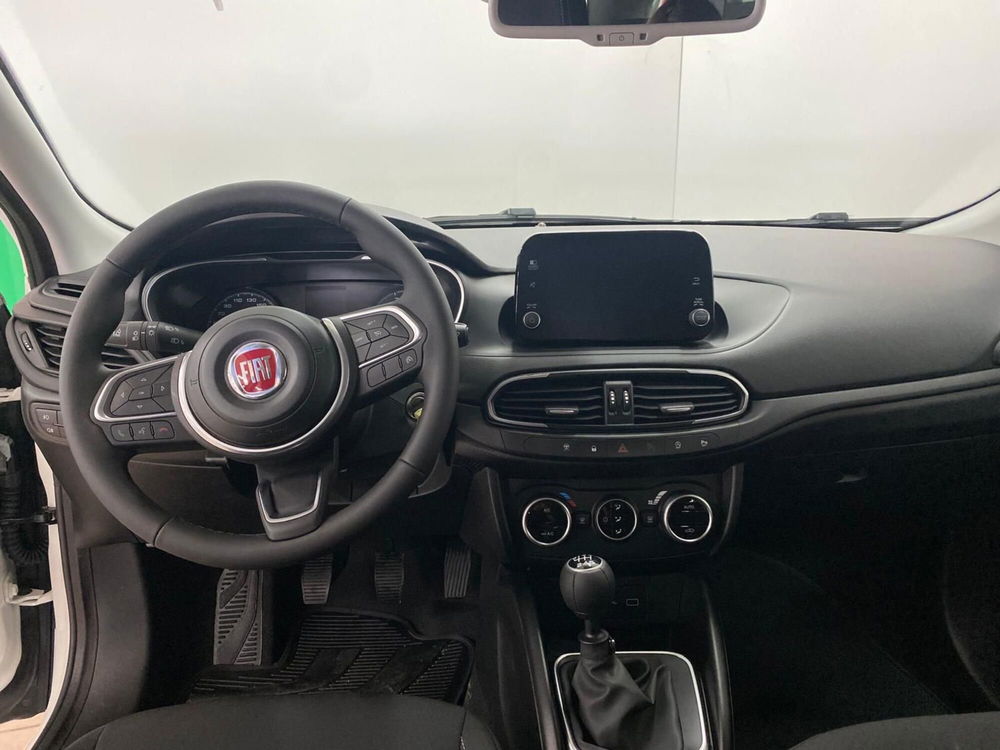 Fiat Tipo Station Wagon nuova a Arezzo (12)