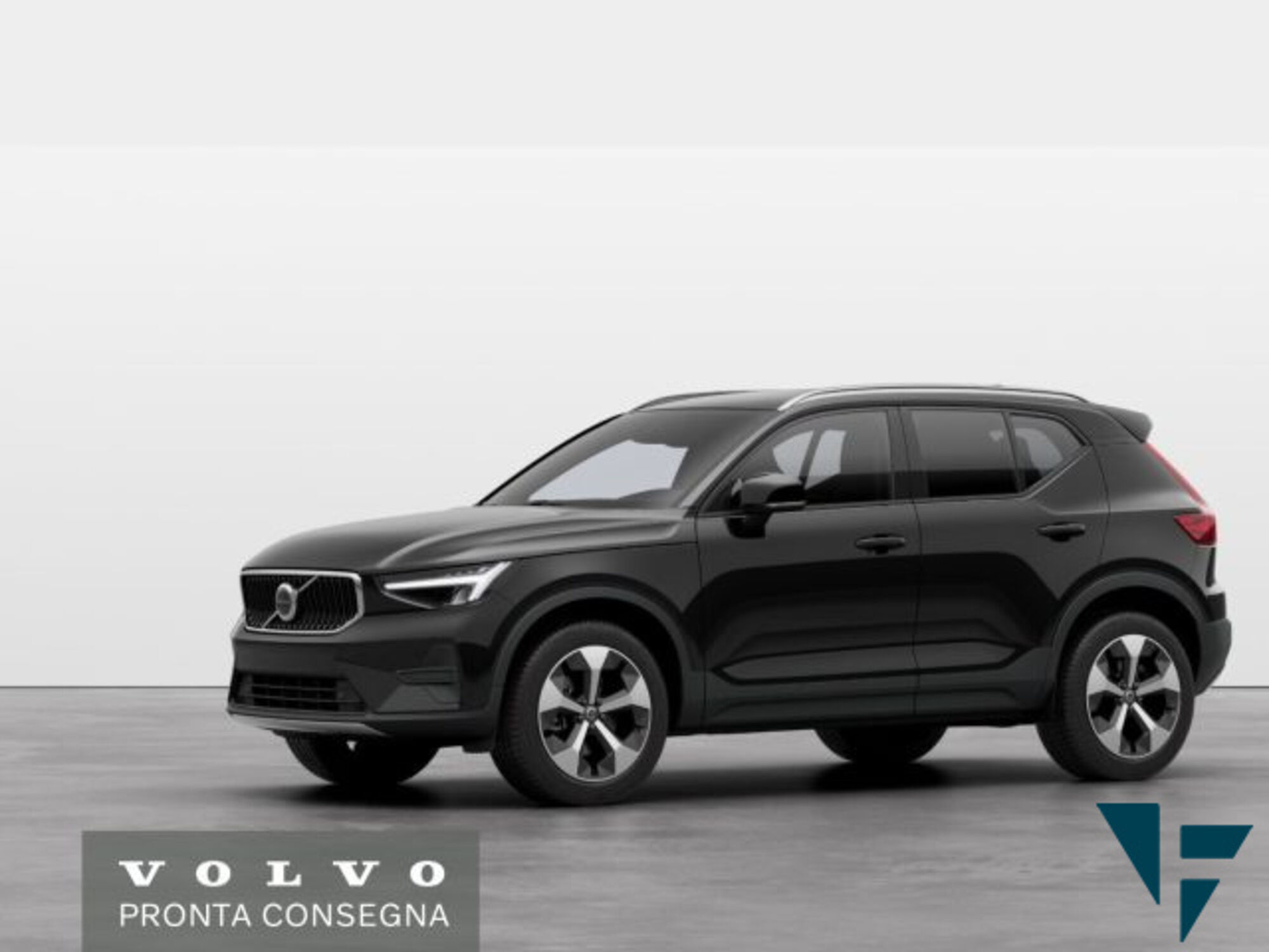 Volvo XC40 B3 automatico Core  nuova a Tavagnacco