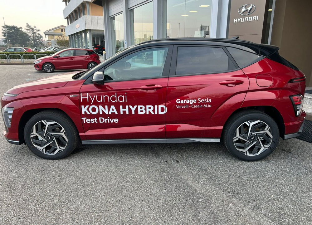 Hyundai Kona nuova a Vercelli (2)