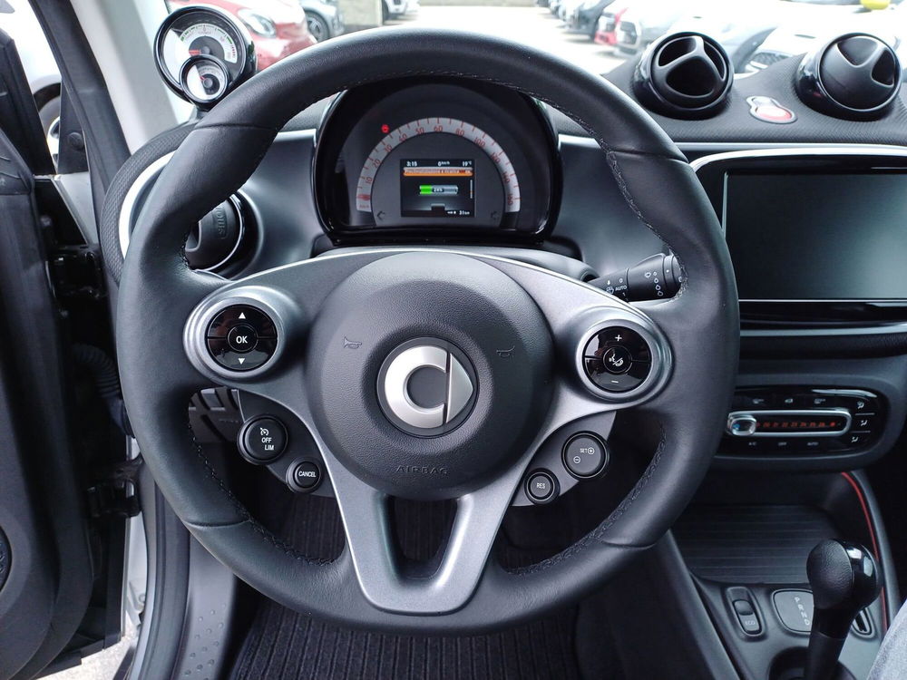 smart Fortwo usata a Genova (15)